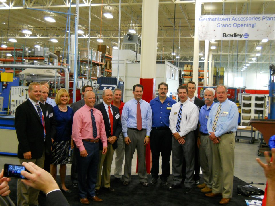 Bradley Owners-Managers-Engineering Team and WI Governor Scott Walker